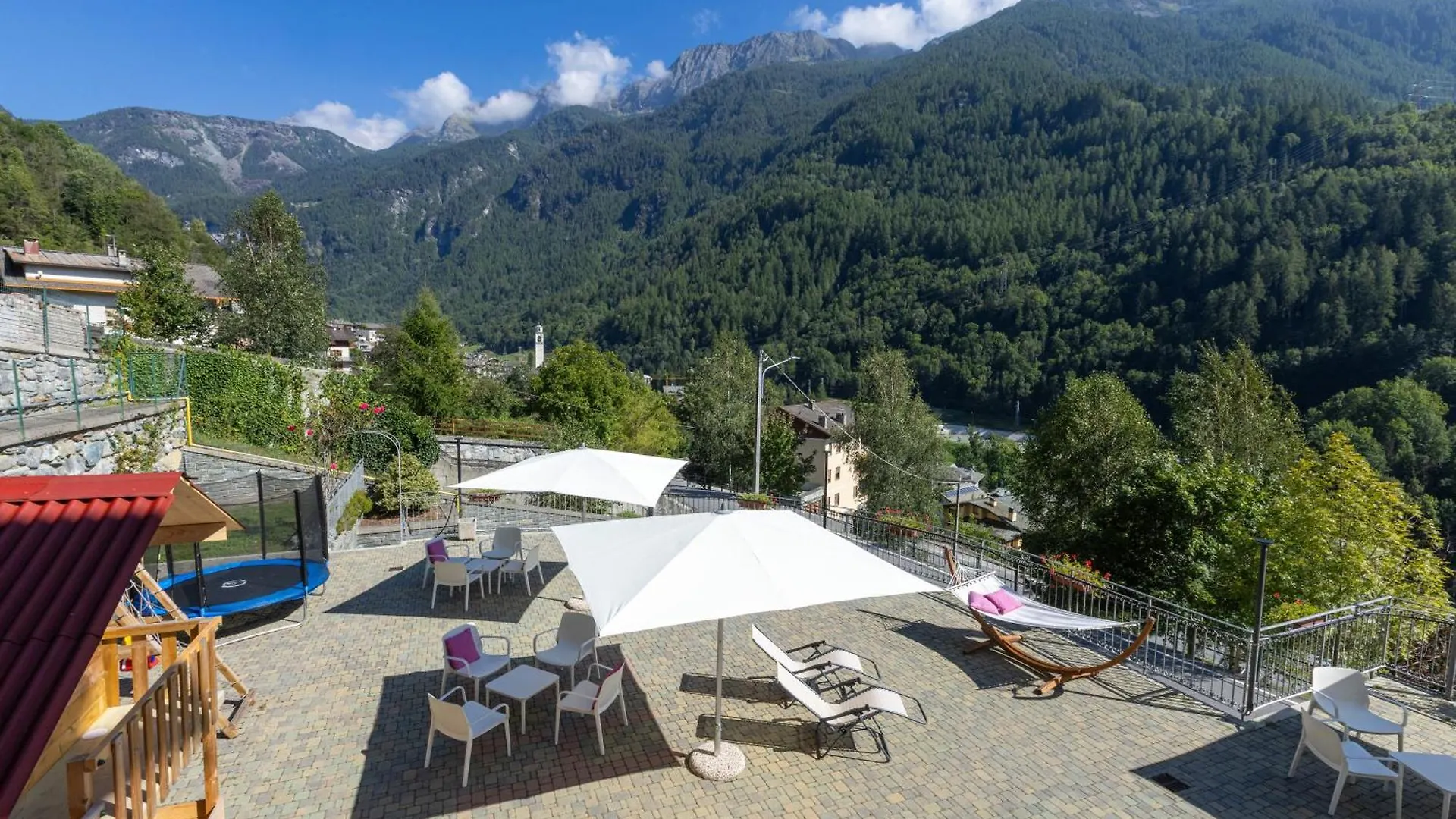 Hotel Biancospino Lanzada 3*,
