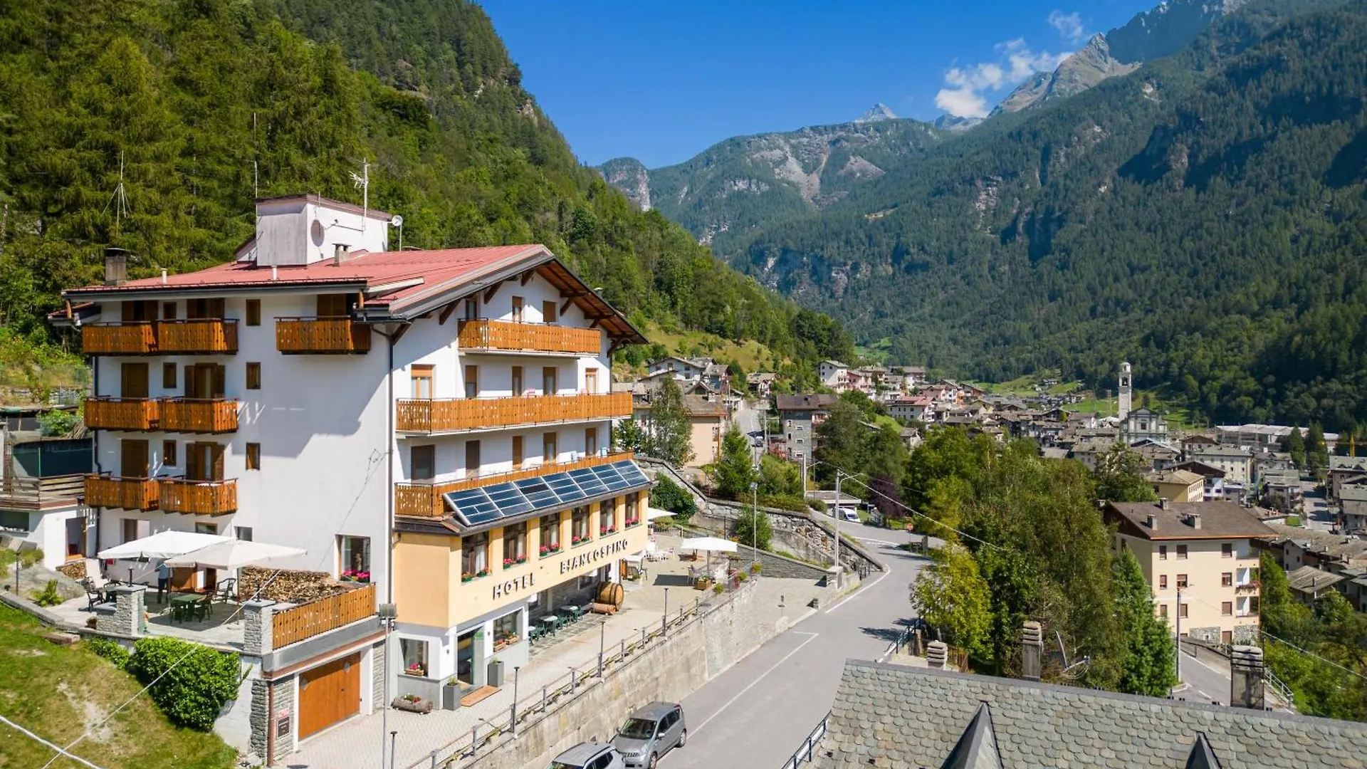 Hotel Biancospino Lanzada Italy